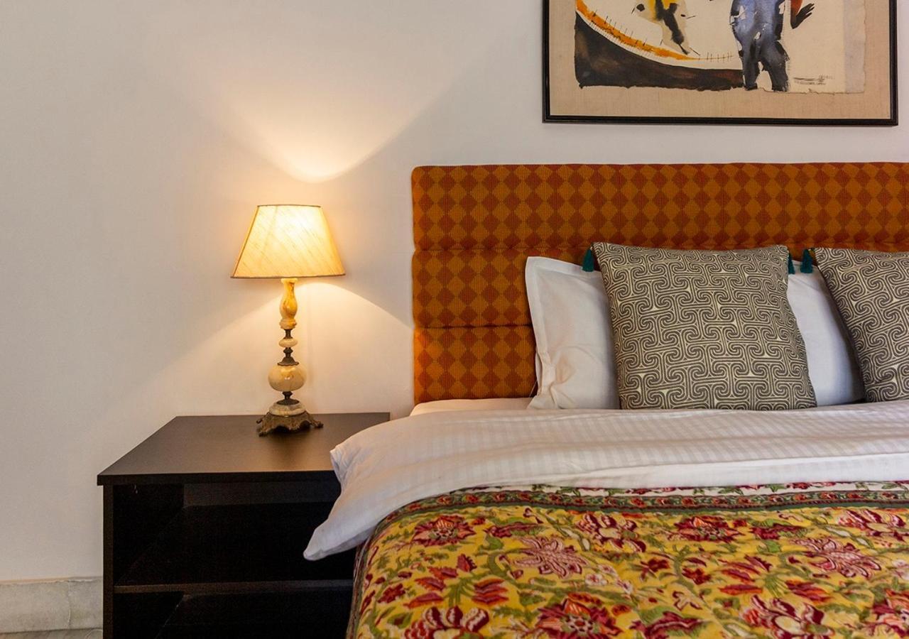 Neelam Bed & Breakfast Calcuta Exterior foto