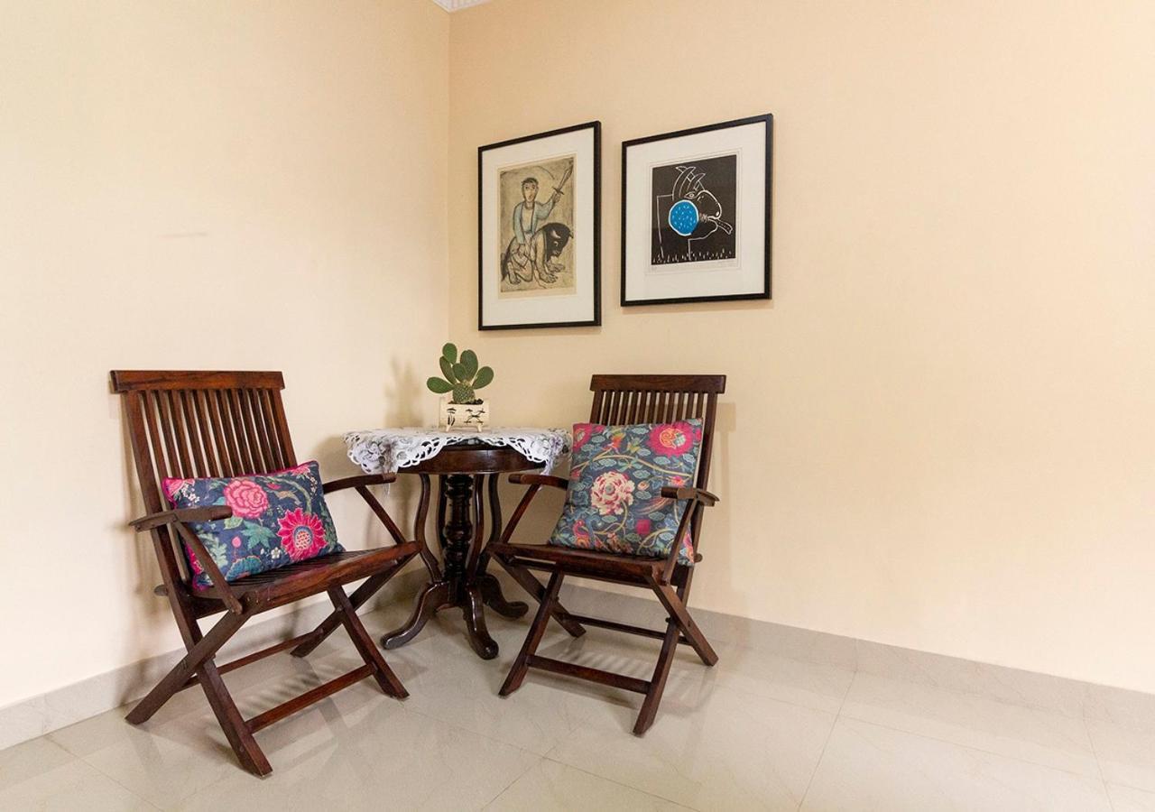 Neelam Bed & Breakfast Calcuta Exterior foto