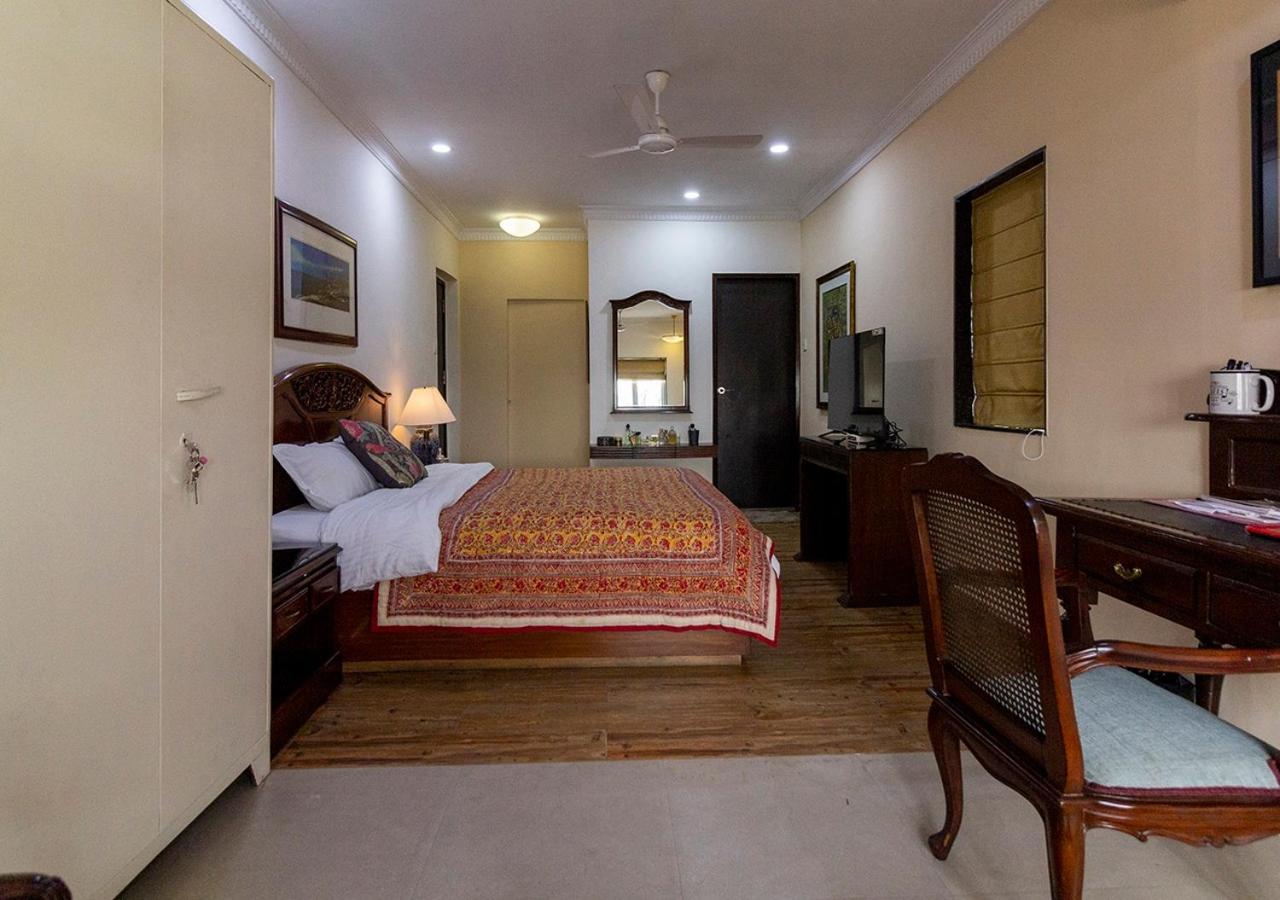 Neelam Bed & Breakfast Calcuta Exterior foto