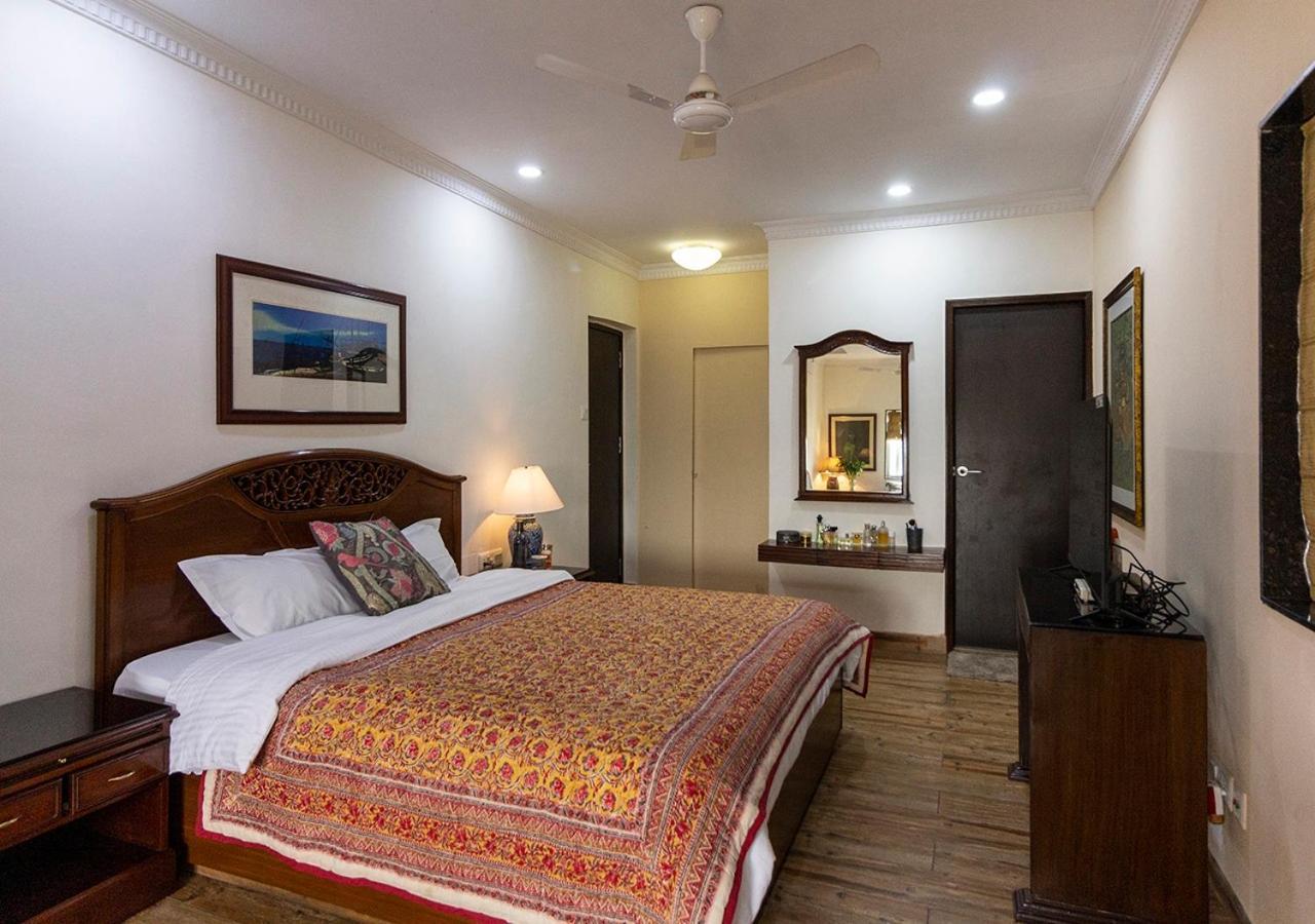 Neelam Bed & Breakfast Calcuta Exterior foto